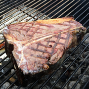 Porterhouse grillen: 5 Schritte zum perfekten Porterhouse Steak