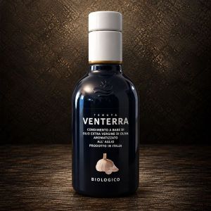 Tenuta Venterra | Biologico | sortenreines Extra Natives Bio-Olivenöl | Aromatisiert mit Knoblauch | 250ml