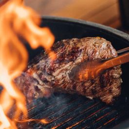 [Genusserlebnis] Mystery Meat Night – Dein geheimes Genuss-Abenteuer
