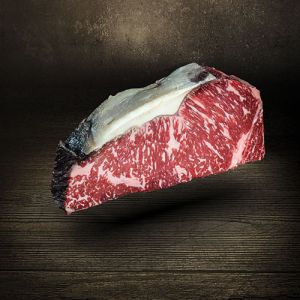 Rumpsteak Black Label Dry Aged vom Simmentaler Rind Färse aus Ludwigs Carnothek ausgeprägte Marmorierung zart und saftig ideal zum grillen oder braten Black Label Rumpsteak bei Der Ludwig kaufen  Rind 2522 001