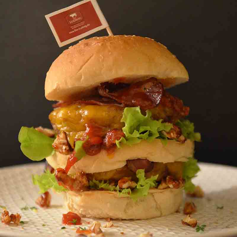 Ludwig's Double Smoked Burger