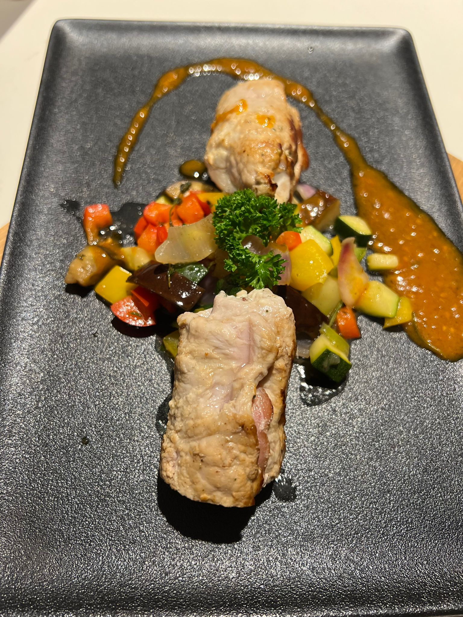 Involtini vom Kalb mit Antipasti-Gemüse