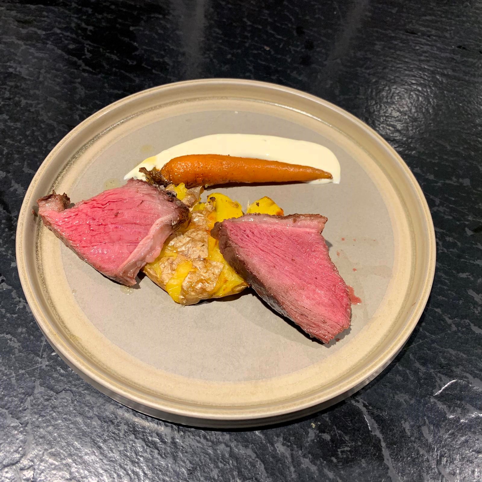 Picanha mit Smashed-Potato und Trüffelcreme