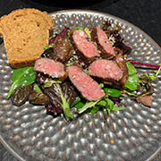 Tafelspitz auf Wildkräutersalat