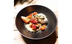 Pancake | Vanille | Erdbeere | Kürbiskern