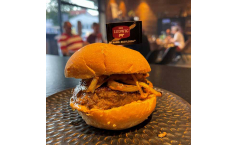 Full Bacon Burger mit Street Food Mayo