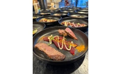 Ribeye | Grand Mu mit Rote Bete Carpaccio 