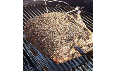 selbst gemachte Pastrami im Koriander-Pfeffer-Mantel