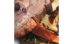 Schweinebraten vom Grill mit Bourbon-Ahorn-Mob