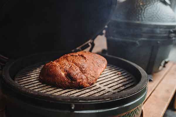 Pulled Pork auf dem Big Green Egg